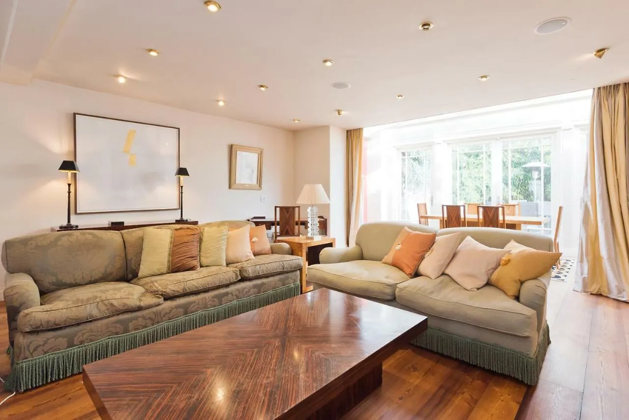 Feriehus The Brendan Gleeson Suite - Hiphipstay Dublin