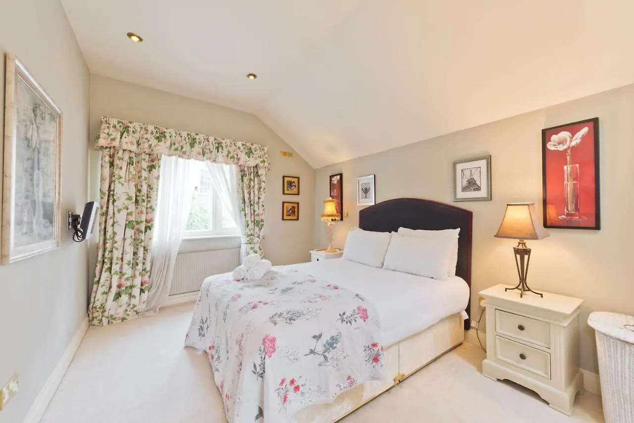 Feriehus The Brendan Gleeson Suite - Hiphipstay Dublin