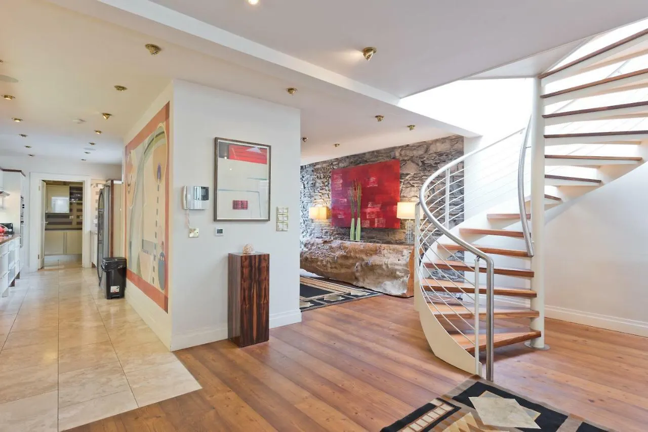 Feriehus The Brendan Gleeson Suite - Hiphipstay Dublin Irland