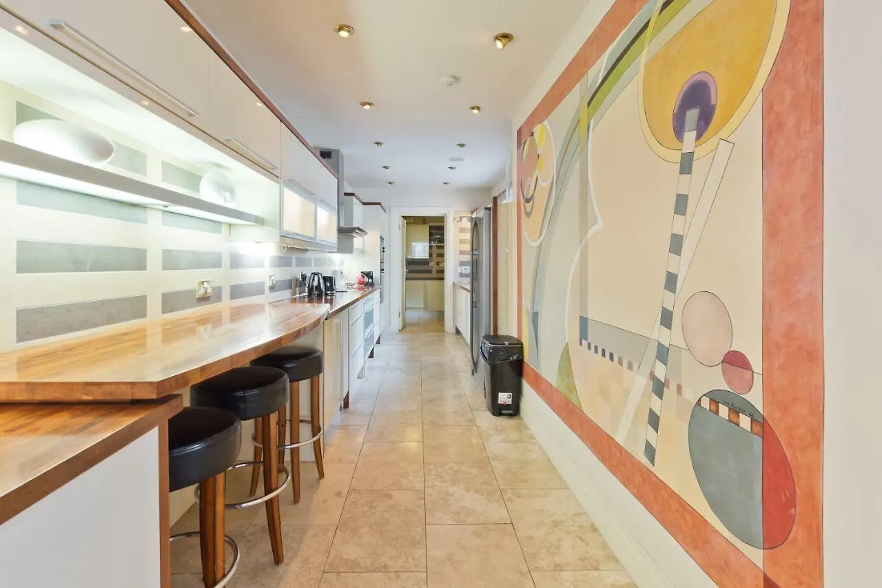 The Brendan Gleeson Suite - Hiphipstay Dublin Feriehus